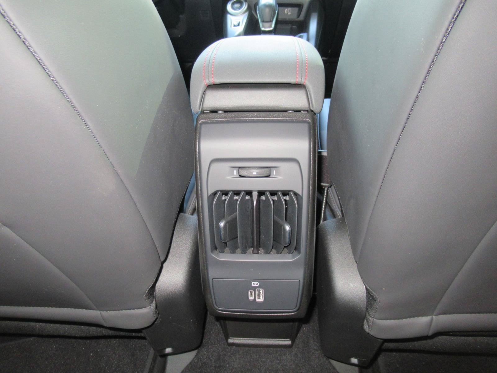 Used 2024 Dodge Hornet GT AWD/4WD image 35