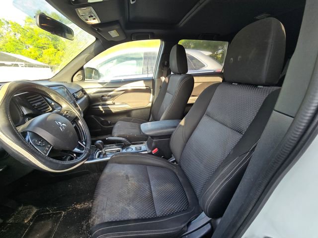 Used 2018 Mitsubishi Outlander LE FWD image 4