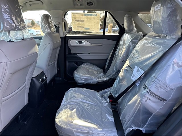 New 2026 Ford Explorer Active w/ Active Comfort Package image 10