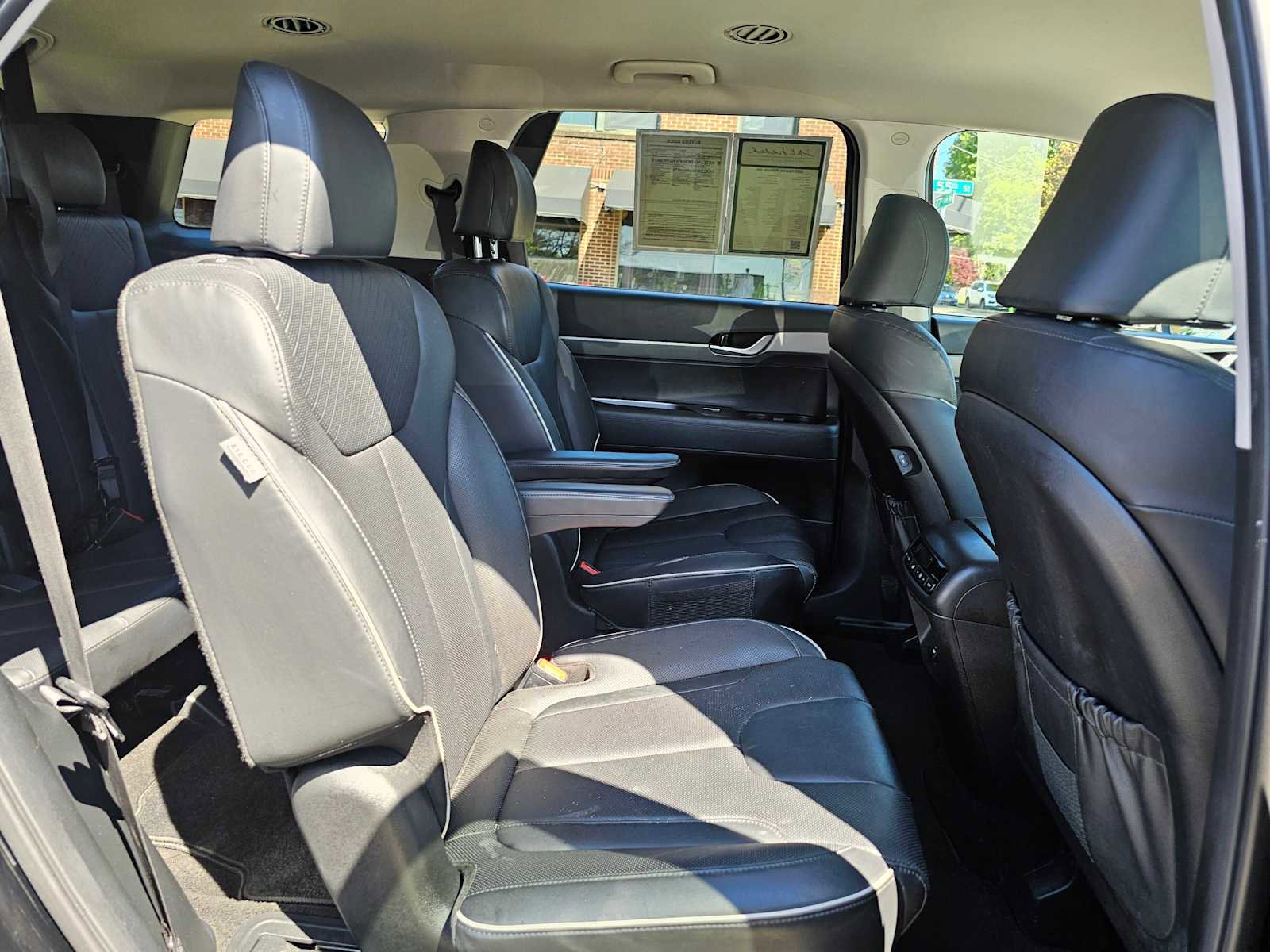 Used 2023 Hyundai Palisade SEL AWD/4WD image 14