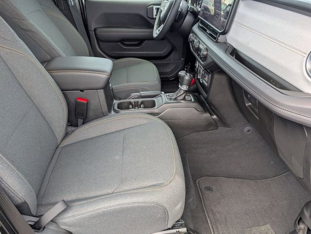 Used 2025 Jeep Wrangler Sahara 4xe image 25