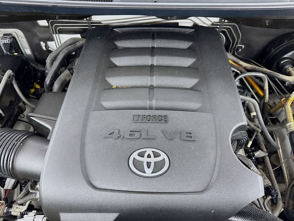 Used 2012 Toyota Tundra 2WD CrewMax w/ Tow Pkg image 35