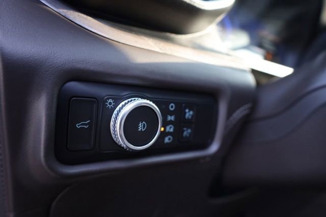 Used 2021 Ford Explorer Platinum w/ Equipment Group 601A image 17