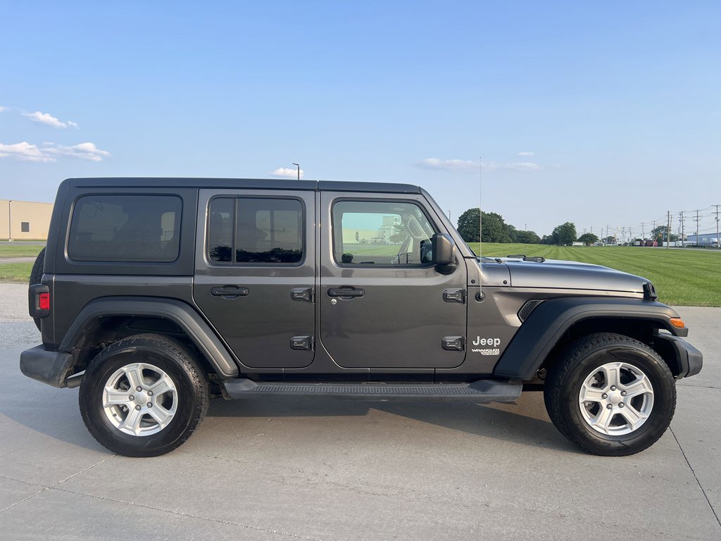 Used 2018 Jeep Wrangler Unlimited Sport S image 9