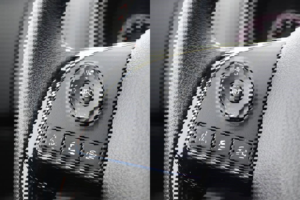 Used 2025 Mitsubishi Outlander Sport LE image 5