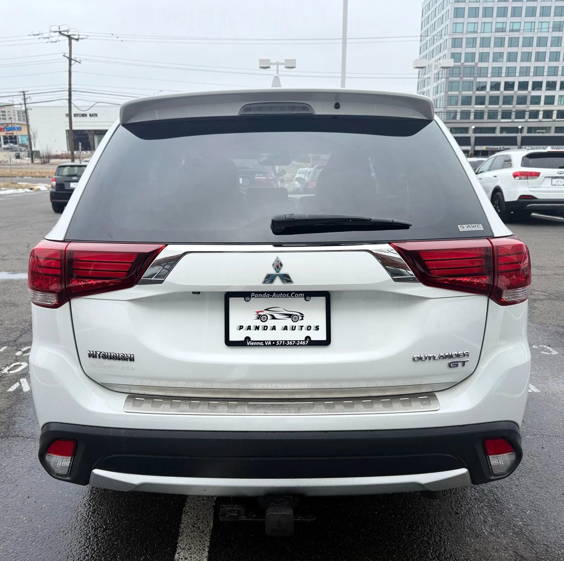 Used 2017 Mitsubishi Outlander GT image 6