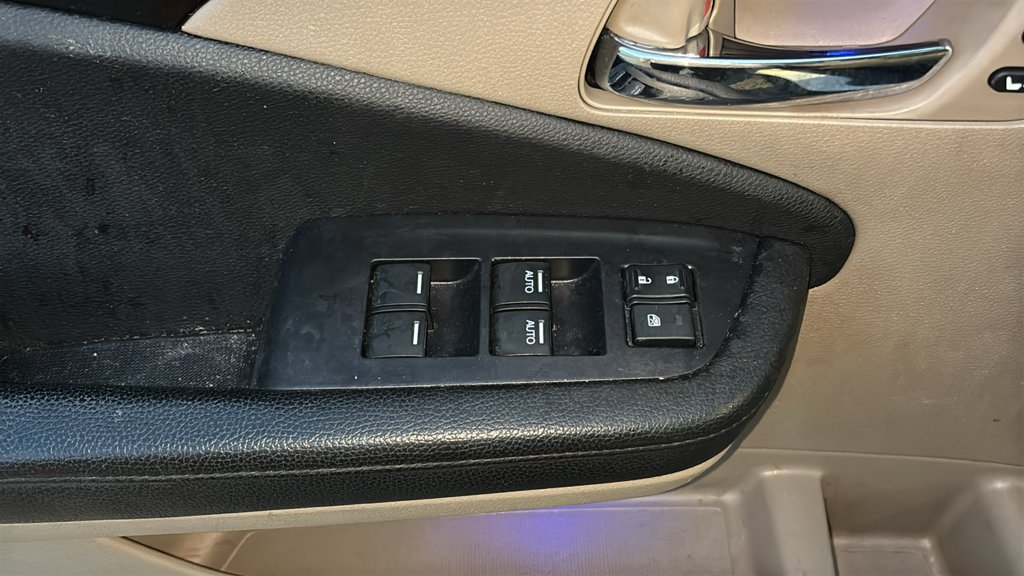 Used 2019 Honda Pilot Touring image 10