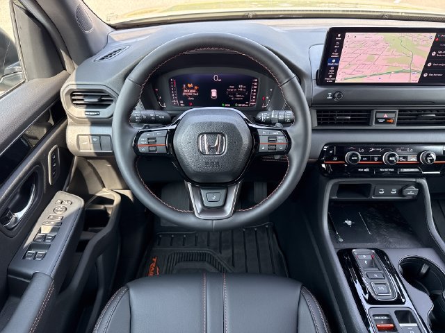 Certified 2026 Honda Pilot TrailSport image 20