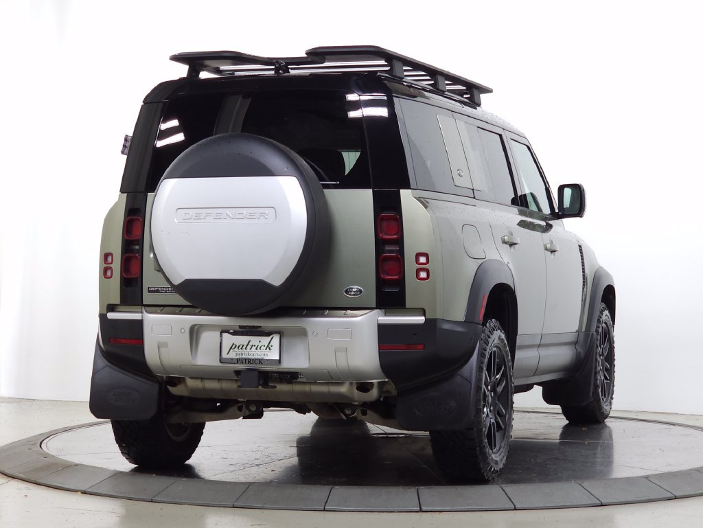 Used 2020 Land Rover Defender 110 First Edition AWD/4WD image 8