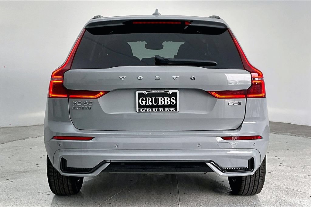 New 2026 Volvo XC60 B5 Core w/ Climate Package AWD/4WD image 4