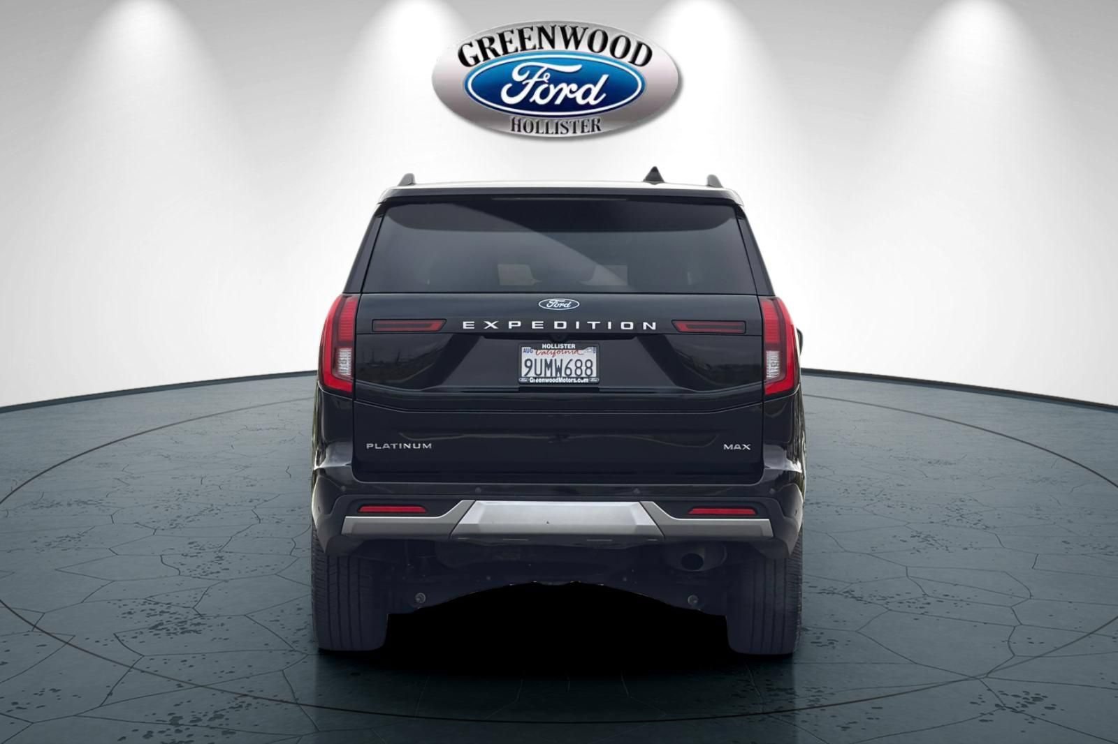 Certified 2025 Ford Expedition Max Platinum w/ Driver's Package AWD/4WD image 5