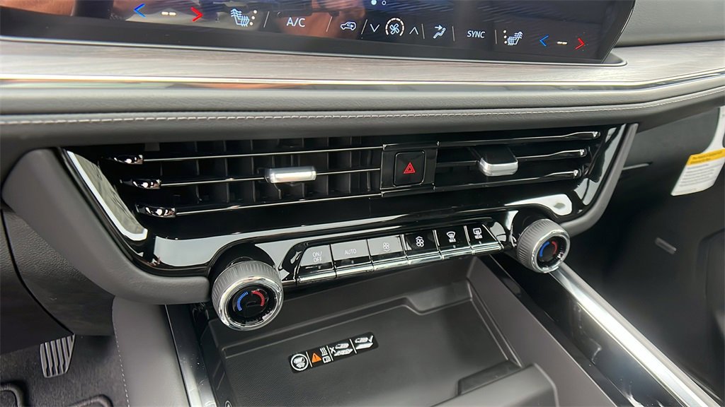 New 2026 Chevrolet Suburban Z71 w/ Comfort Package image 27