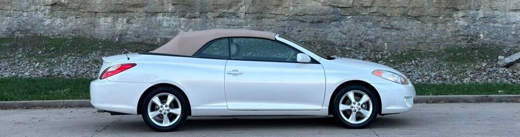 Used 2005 Toyota Solara SE image 8