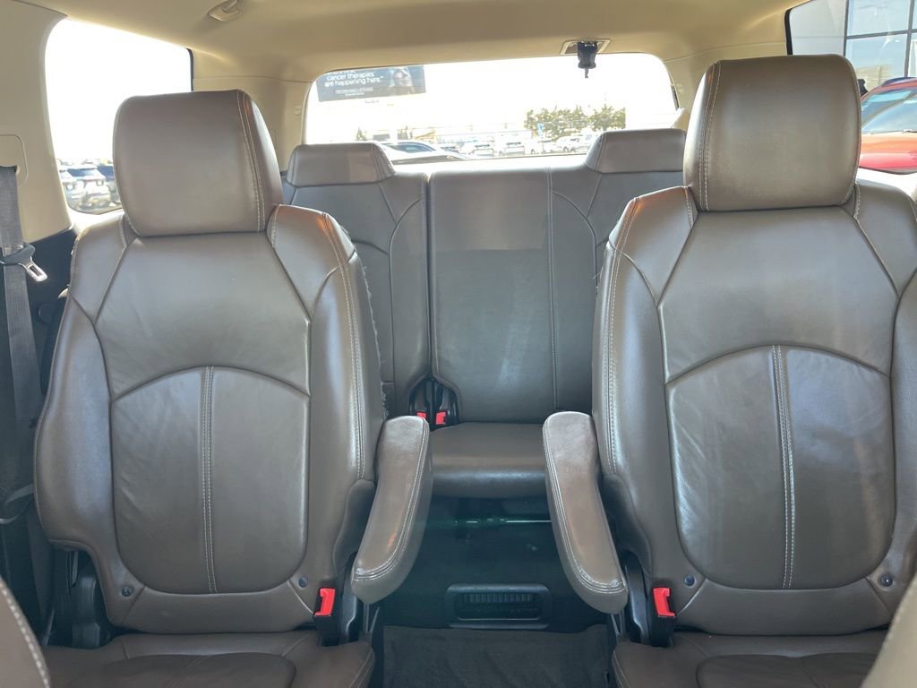 Used 2015 GMC Acadia SLT image 33