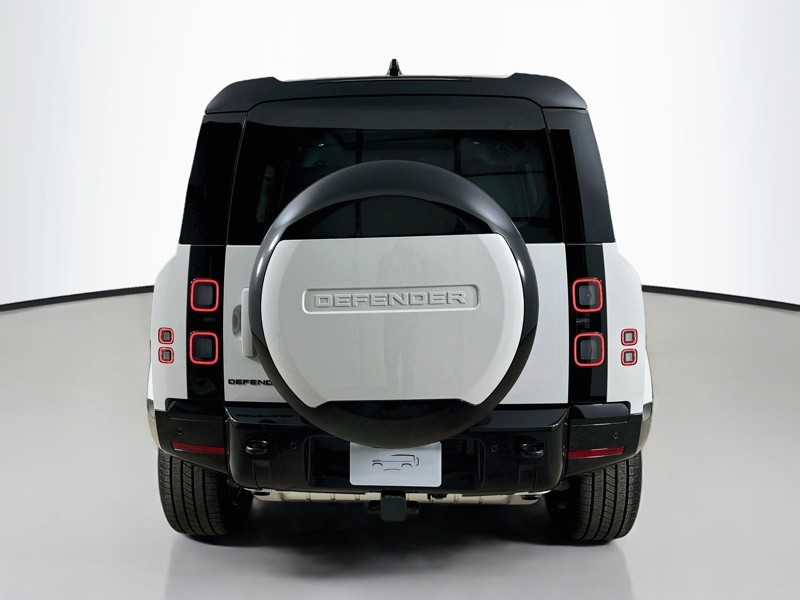 New 2026 Land Rover Defender 110 X-Dynamic SE AWD/4WD image 6