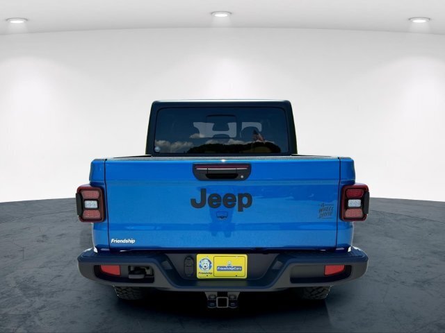 New 2026 Jeep Gladiator Sport AWD/4WD image 8