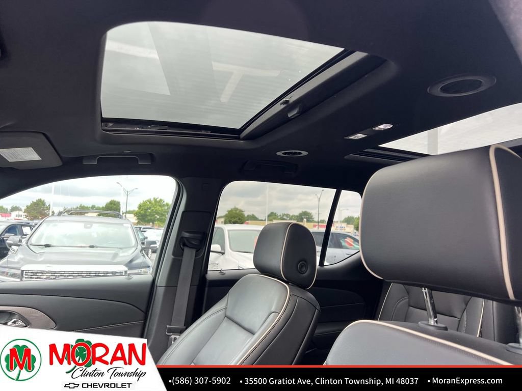 Certified 2023 Chevrolet Traverse Premier AWD/4WD image 20