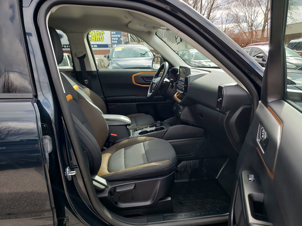 Used 2023 Ford Bronco Sport Badlands image 19