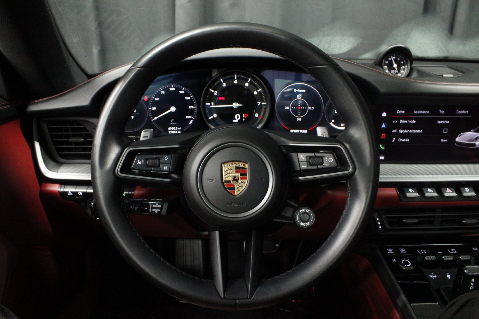Certified 2024 Porsche 911 Carrera RWD image 20