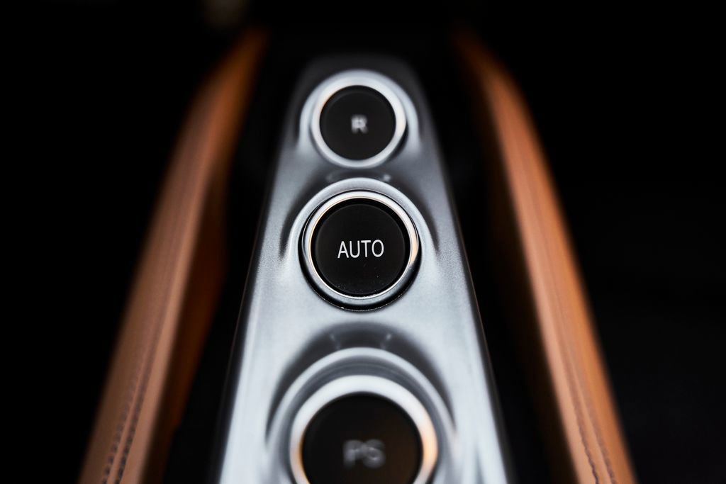 Used 2020 Ferrari F8 Tributo image 70