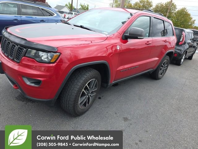 Used 2019 Jeep Grand Cherokee Trailhawk image 4