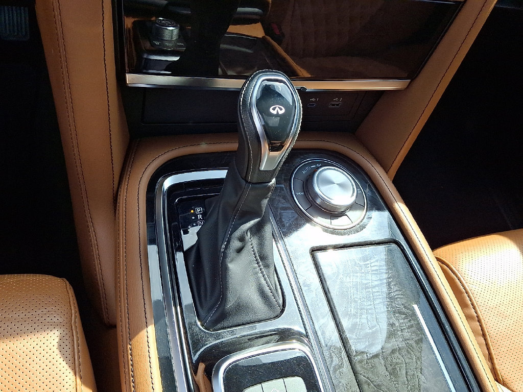 Certified 2024 INFINITI QX80 Sensory AWD/4WD image 16