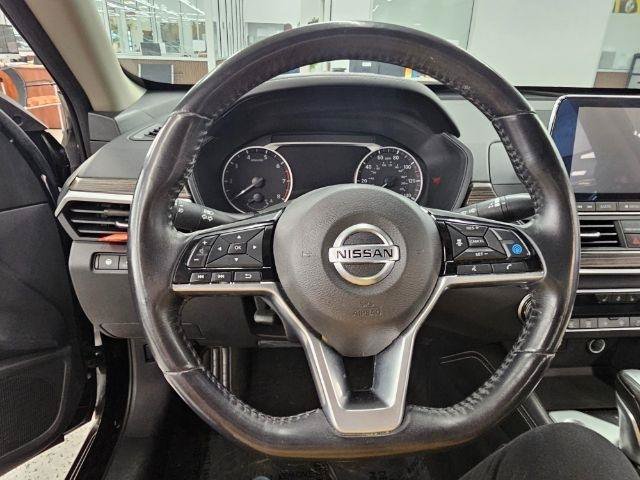Used 2019 Nissan Altima 2.5 SL FWD image 11