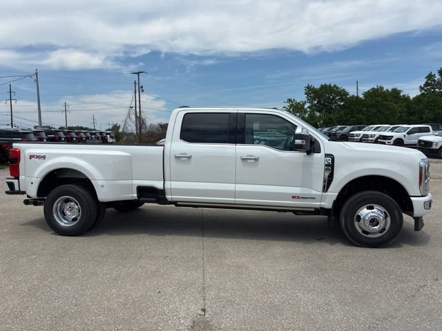 New 2026 Ford F350 Platinum w/ Platinum Plus Package AWD/4WD image 16