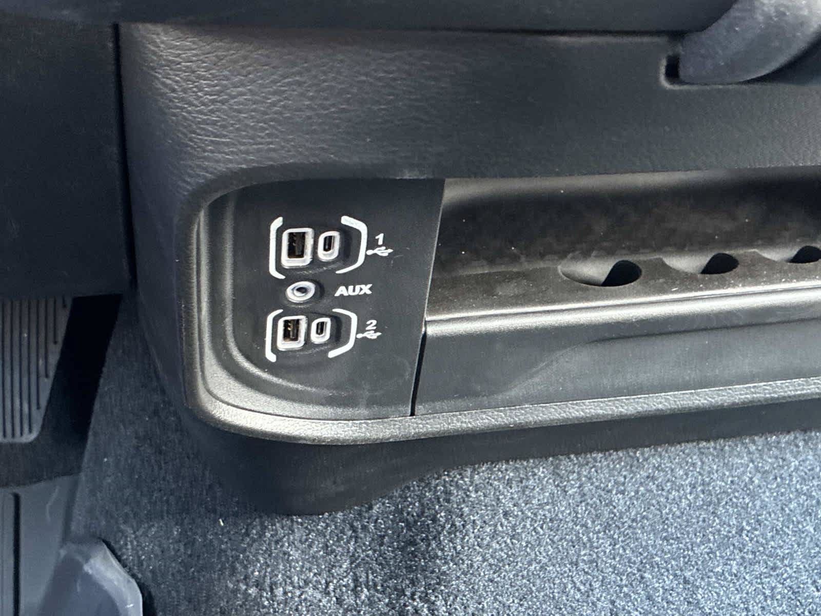 Used 2025 RAM 2500 Tradesman AWD/4WD image 31