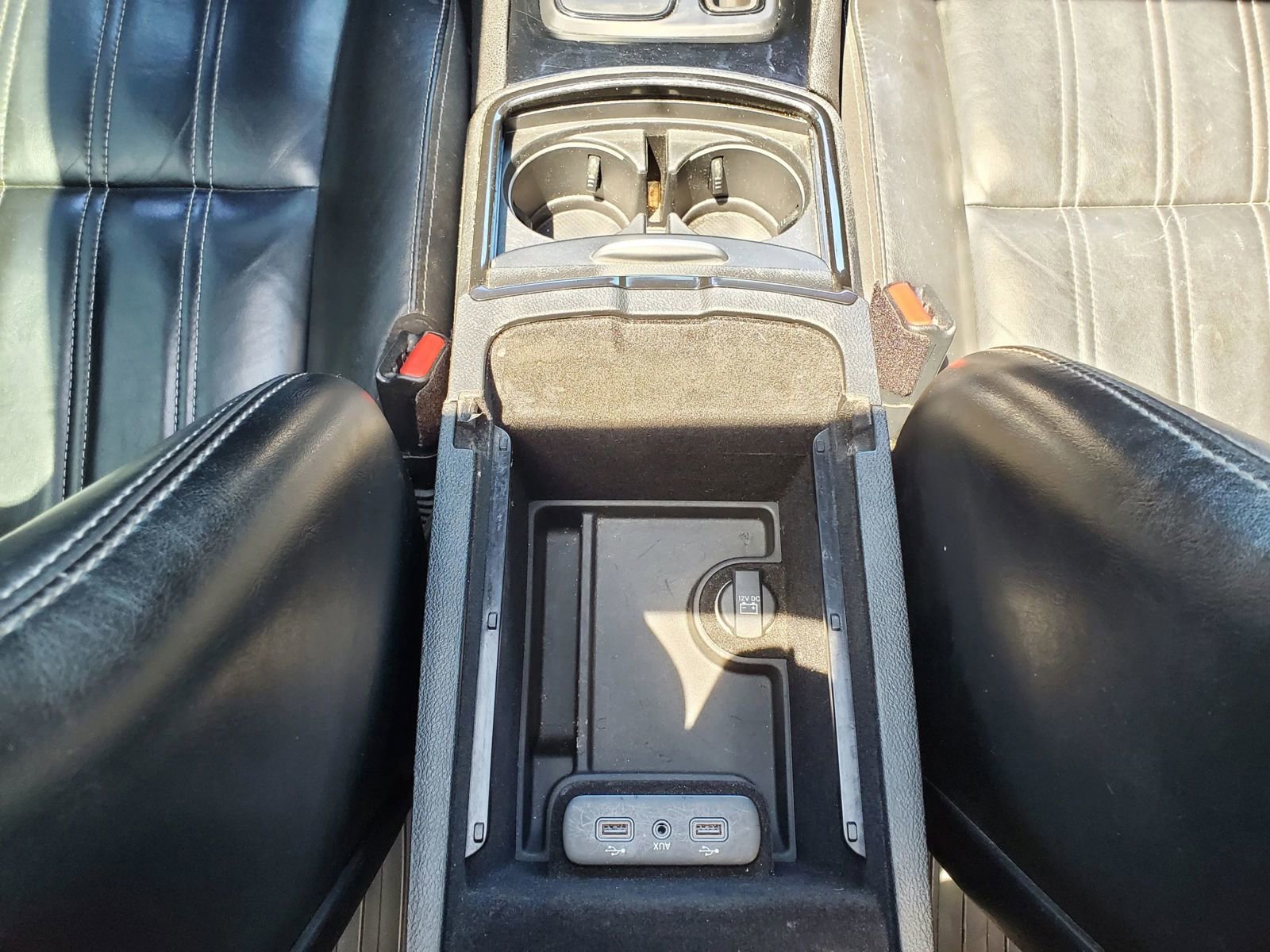 Used 2018 Chrysler 300 S w/ 300S Premium Group image 18