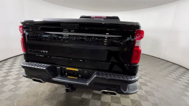 Used 2023 Chevrolet Silverado 1500 LT Trail Boss w/ LT Trail Boss Premium Package AWD/4WD image 5