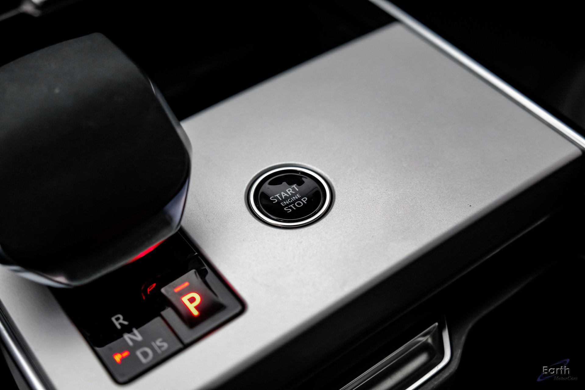 Used 2024 Land Rover Range Rover SE image 63