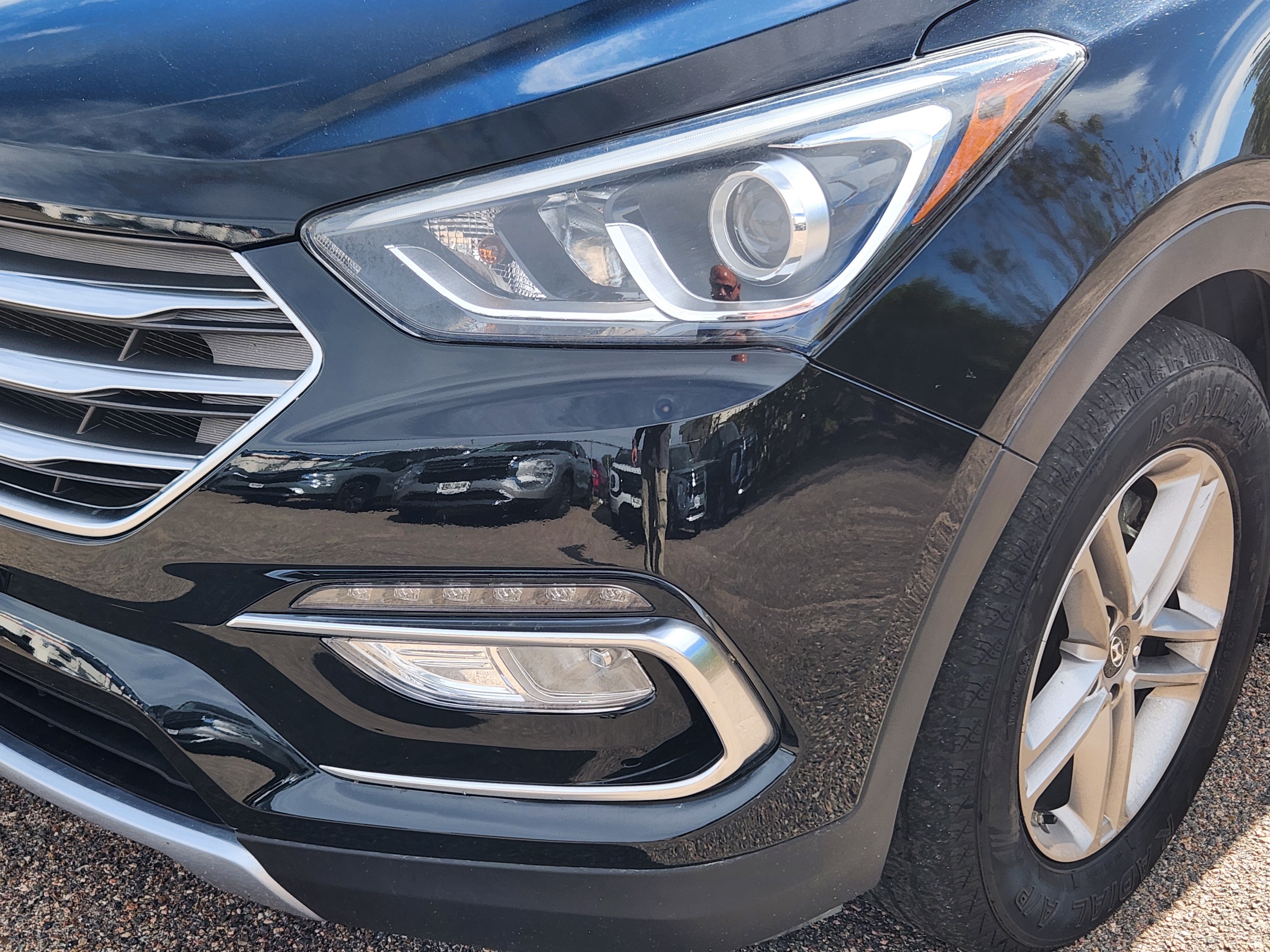 Used 2018 Hyundai Santa Fe Sport AWD/4WD image 5
