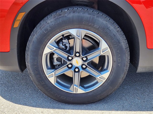 Used 2025 Chevrolet Blazer LT image 13