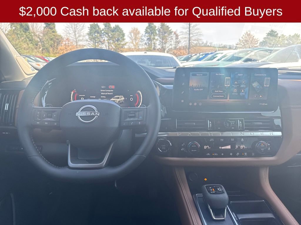 New 2026 Nissan Pathfinder Platinum image 13