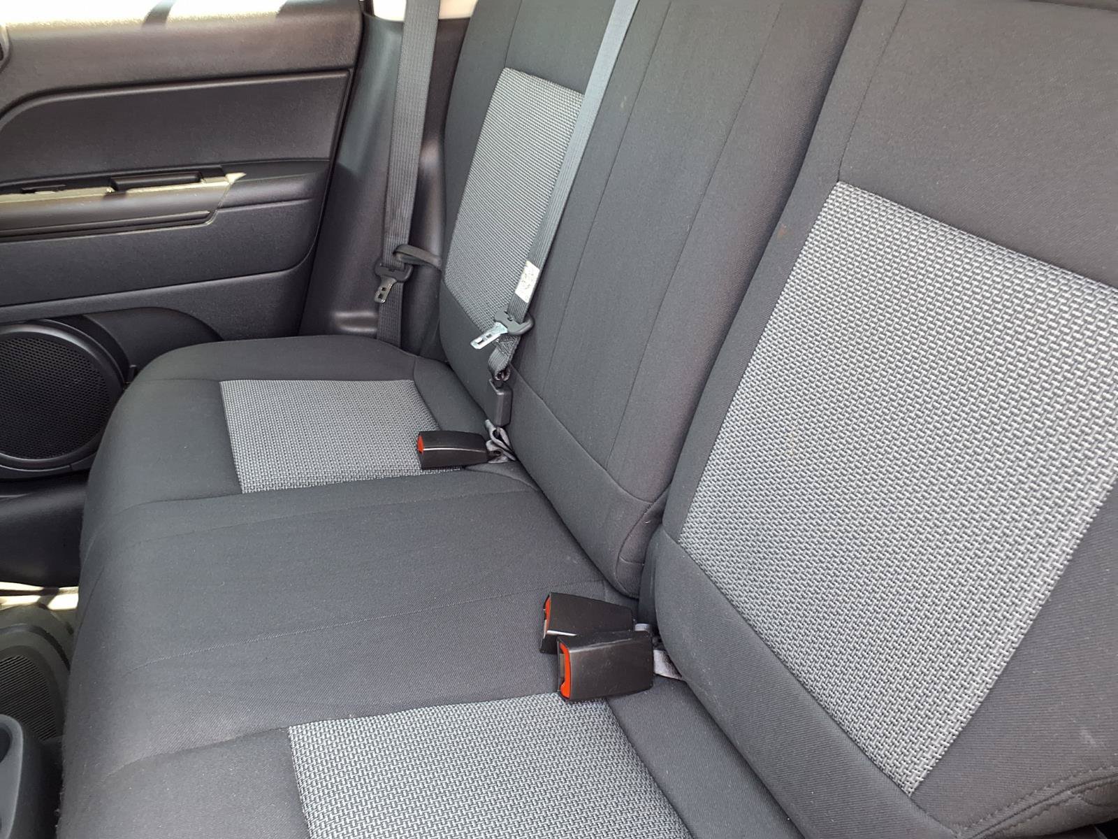 Used 2010 Jeep Patriot Latitude FWD image 7