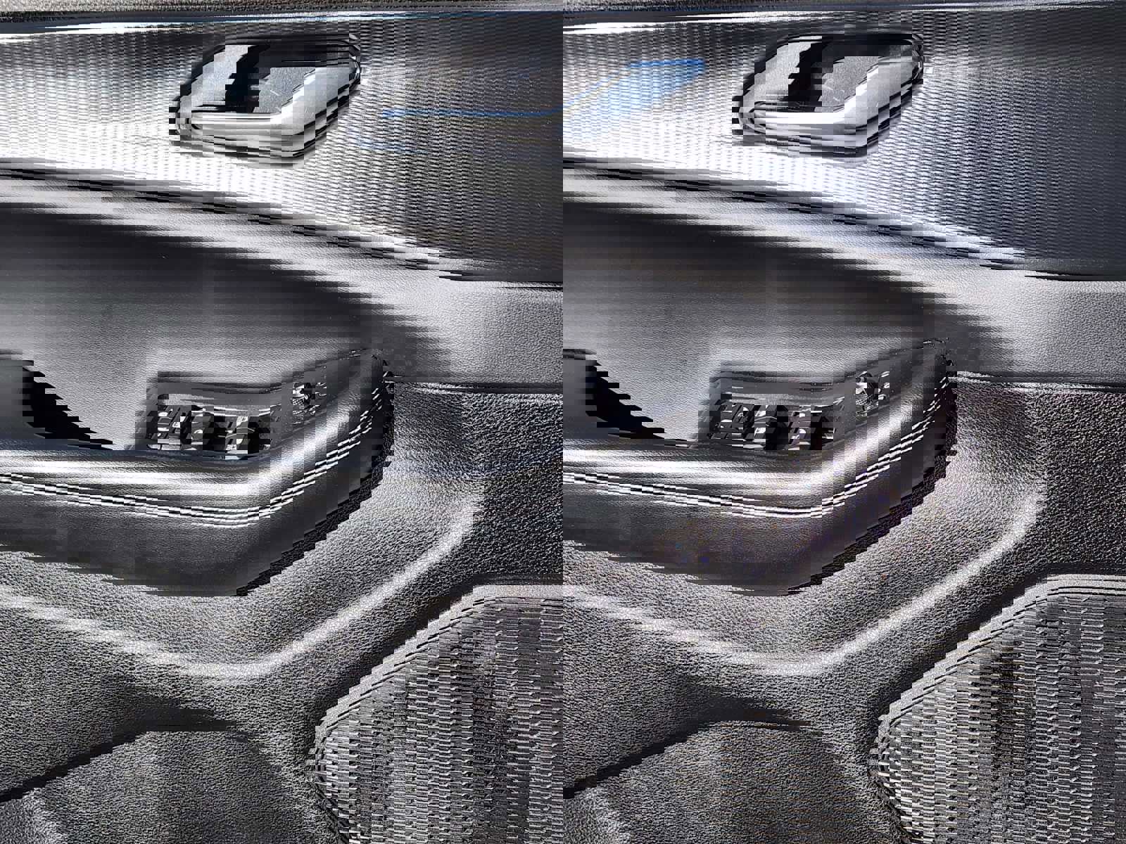 Used 2023 Jeep Grand Cherokee L Laredo image 6