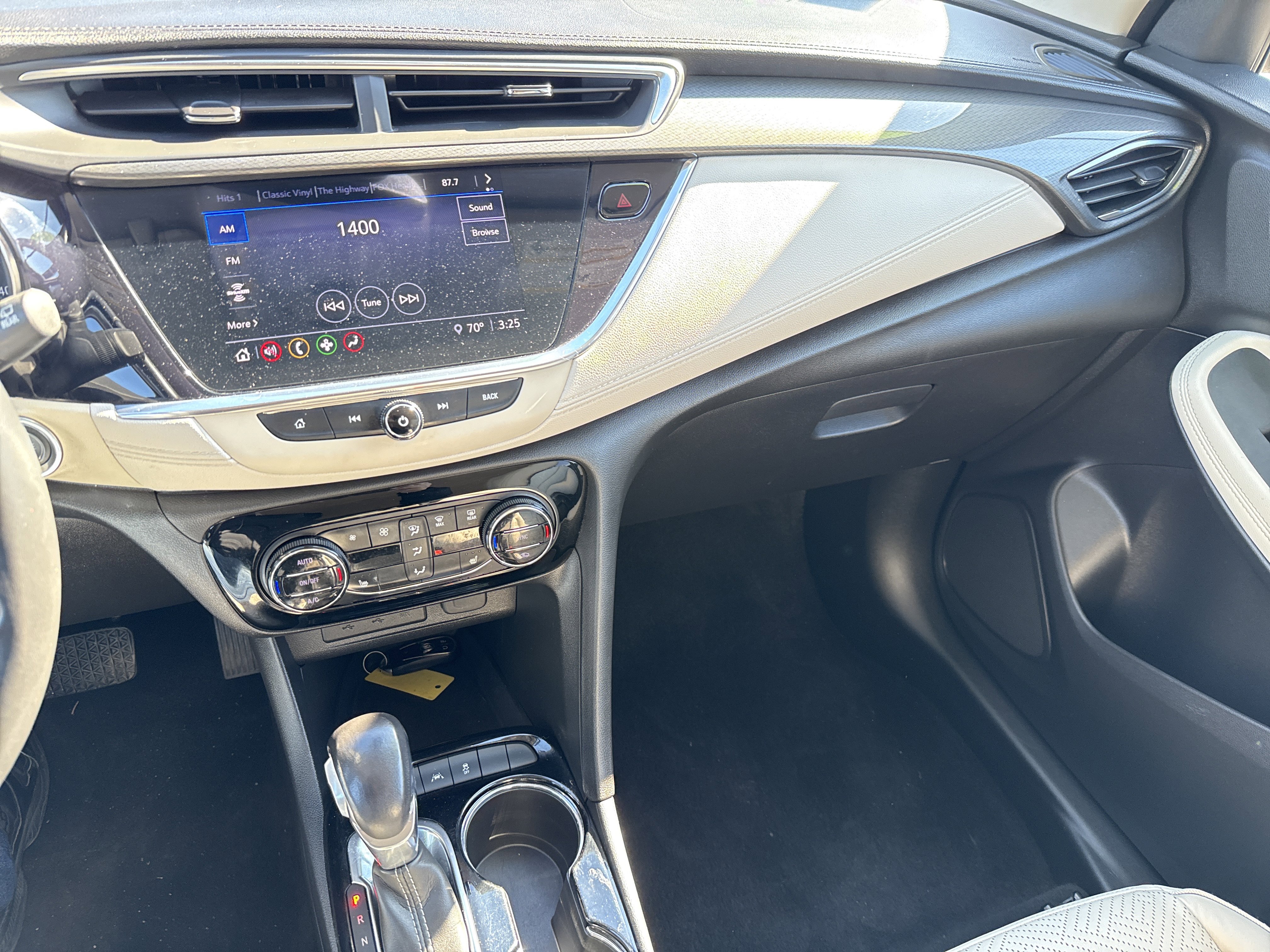 Used 2020 Buick Encore GX Essence image 22