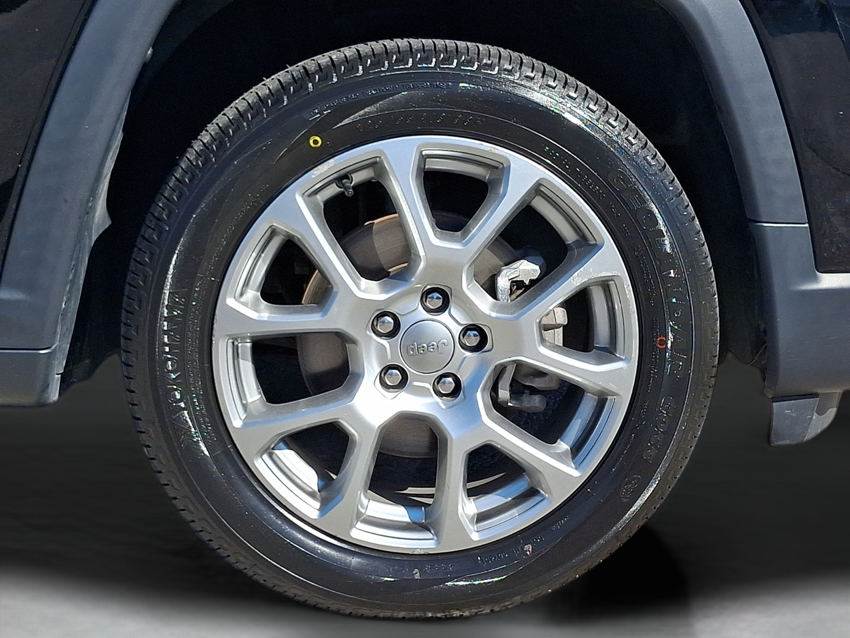 Certified 2022 Jeep Compass Latitude AWD/4WD image 24
