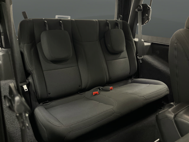 Used 2021 Jeep Wrangler Sport AWD/4WD image 26