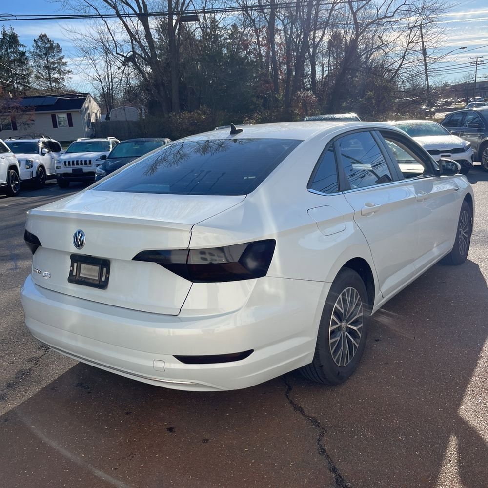 Used 2019 Volkswagen Jetta SEL image 3