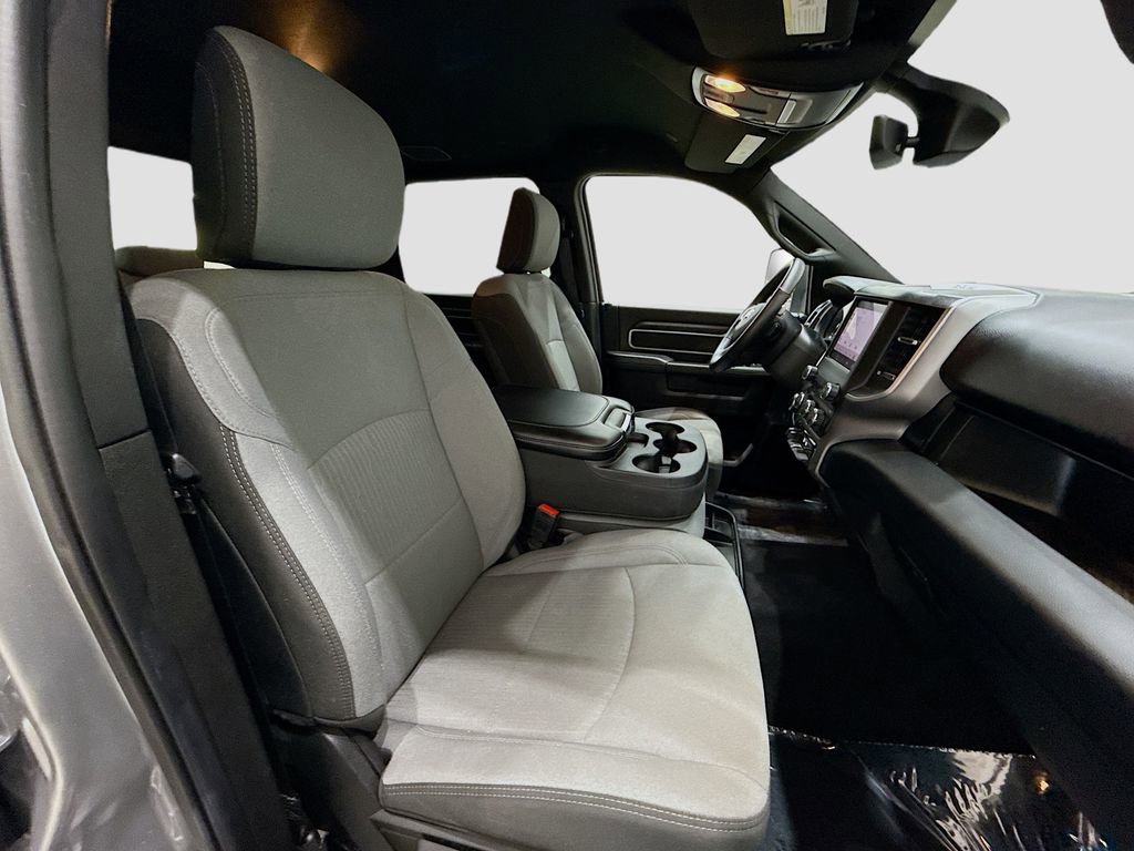 Used 2024 RAM 2500 Big Horn w/ Bed Utility Group image 14