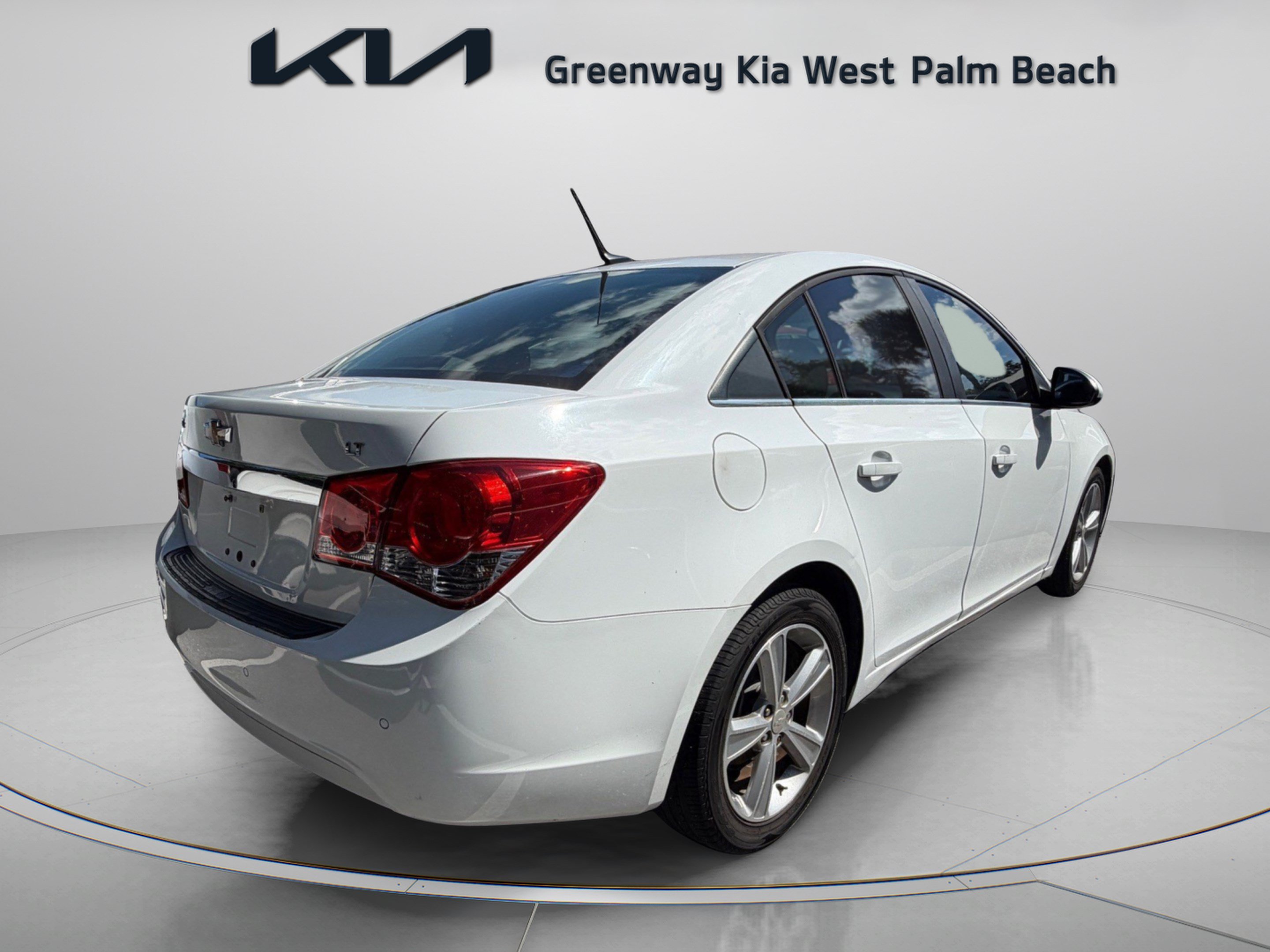 Used 2012 Chevrolet Cruze LT FWD image 5