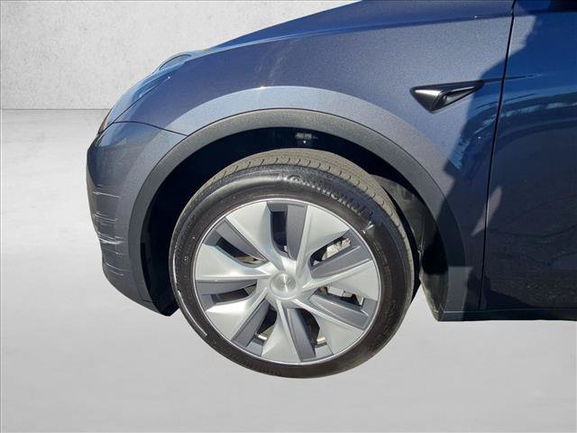 Used 2023 Tesla Model Y Long Range AWD/4WD image 25