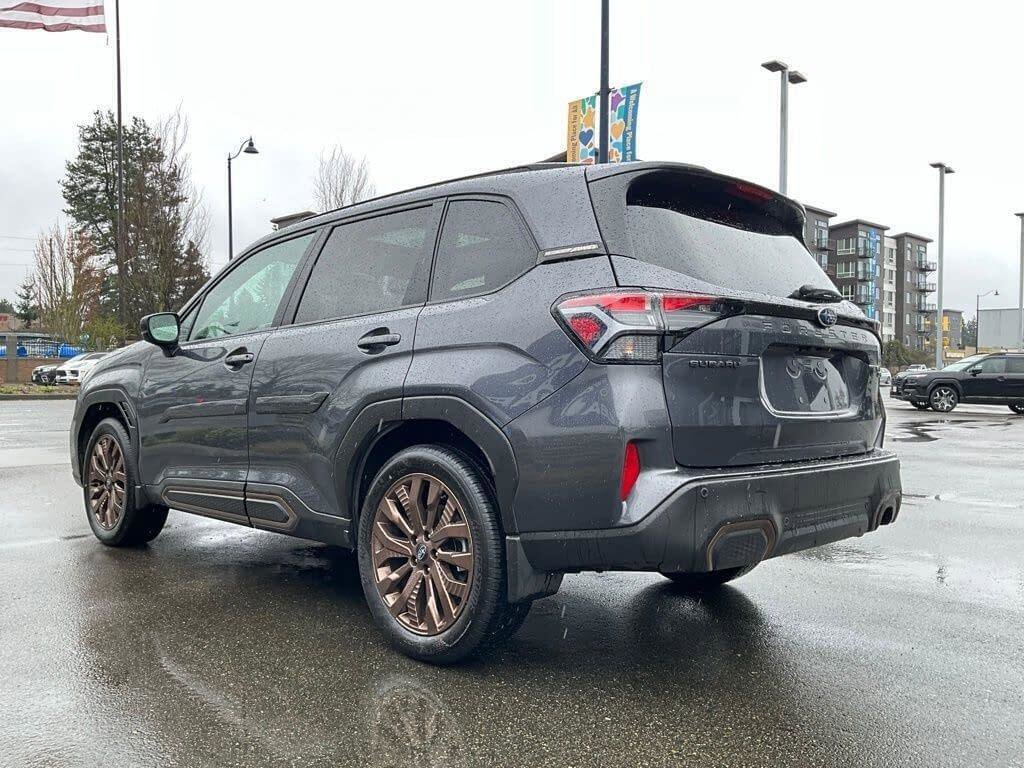 Used 2025 Subaru Forester Sport image 6