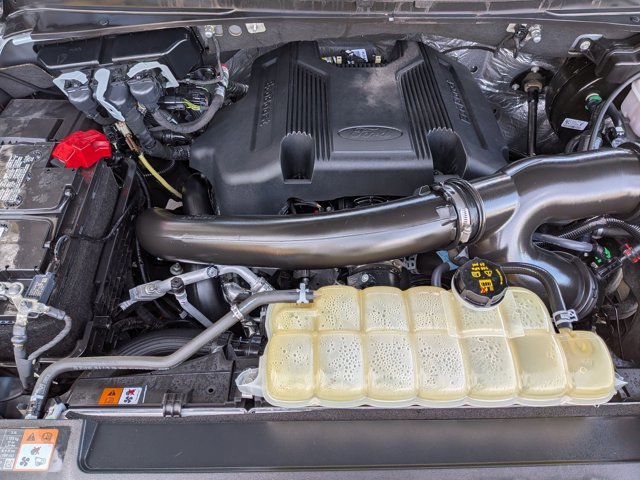 Used 2020 Ford Expedition XLT w/ Equipment Group 202A image 25