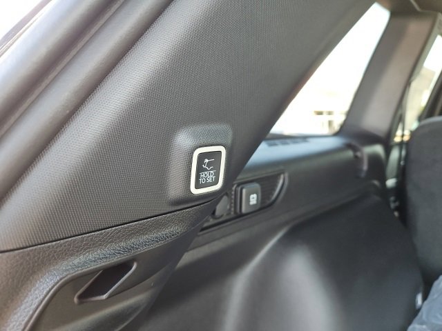 New 2025 Jeep Grand Cherokee Limited w/ Luxury Tech Group II image 14