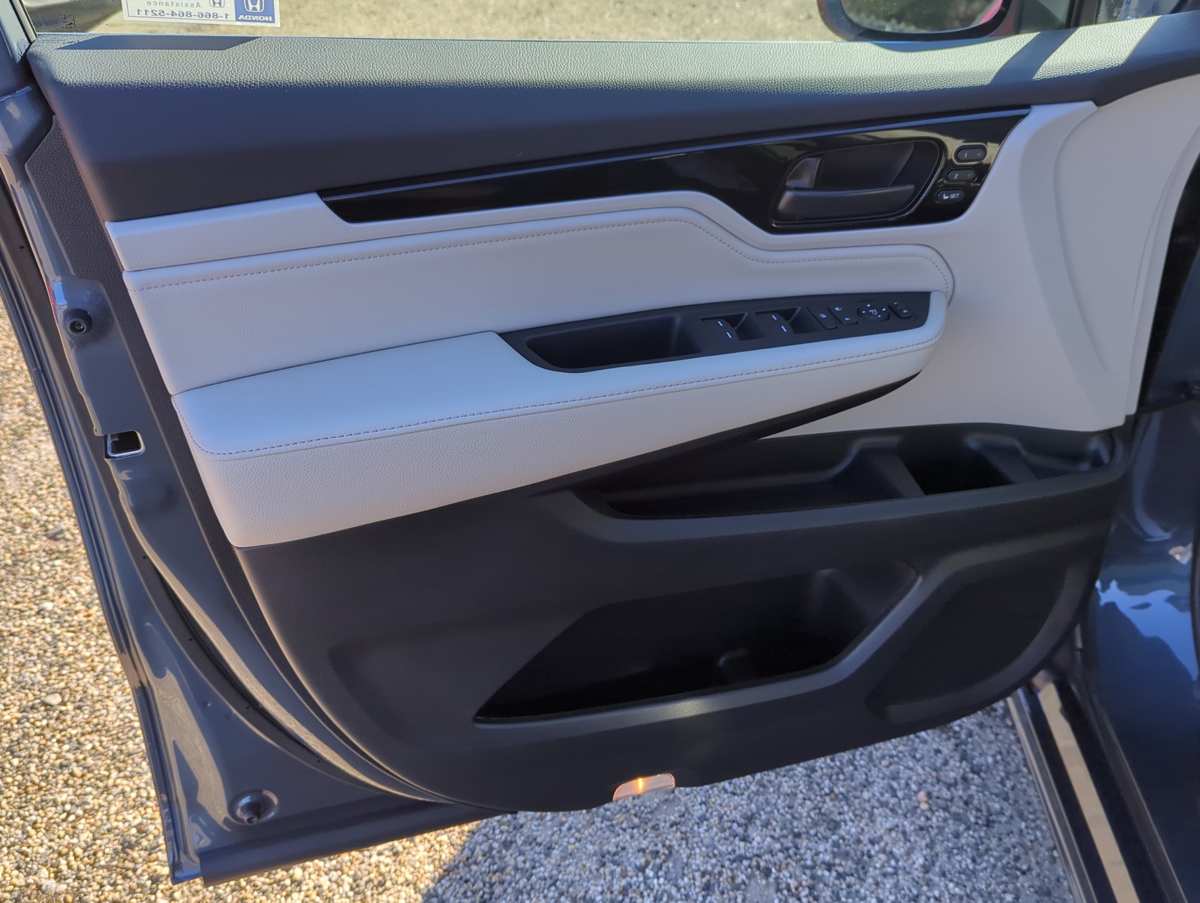 New 2026 Honda Odyssey Touring image 16