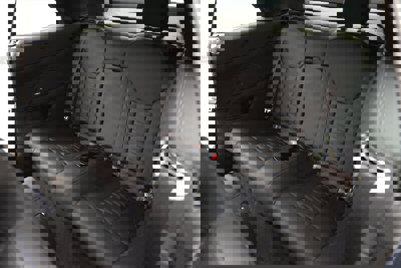 Used 2025 BMW M440i Convertible image 16