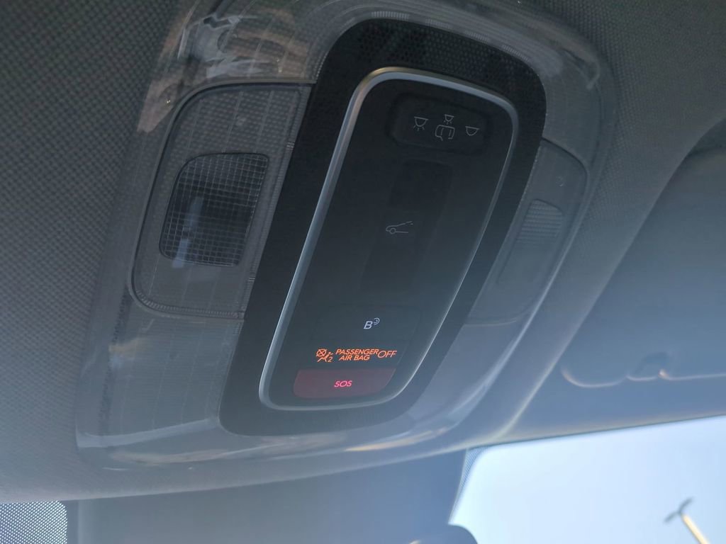 New 2026 Hyundai Elantra Limited image 23